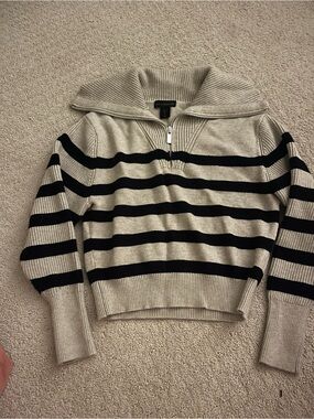 House of harlow sweater